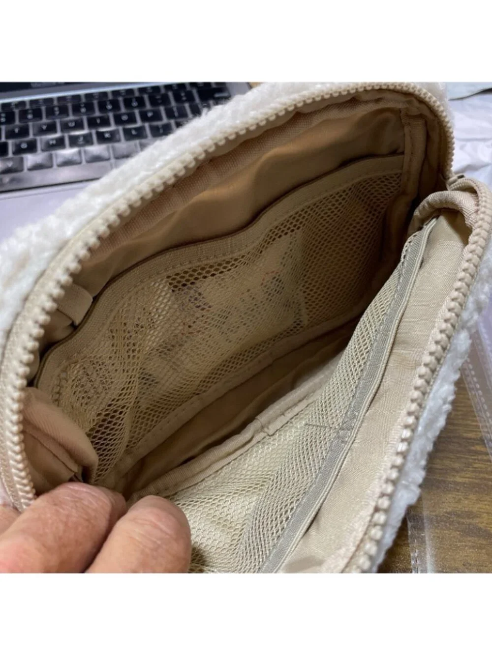 NWT Lole Fleece Belt / Fanny Pack  Women's Sherpa Cream